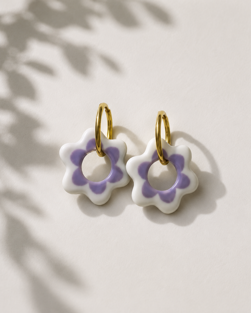 Boucles d'oreilles unique - Camélia violette